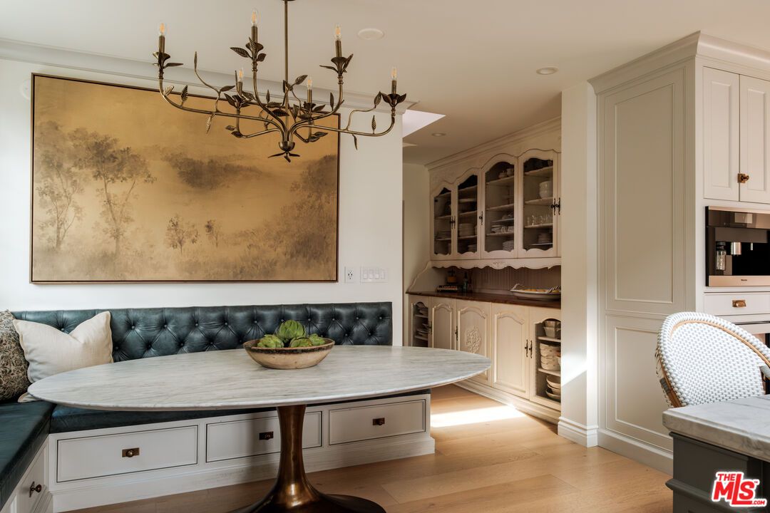 Chandelier, Interior, Recessed Lighting, Wood Texture Flooring