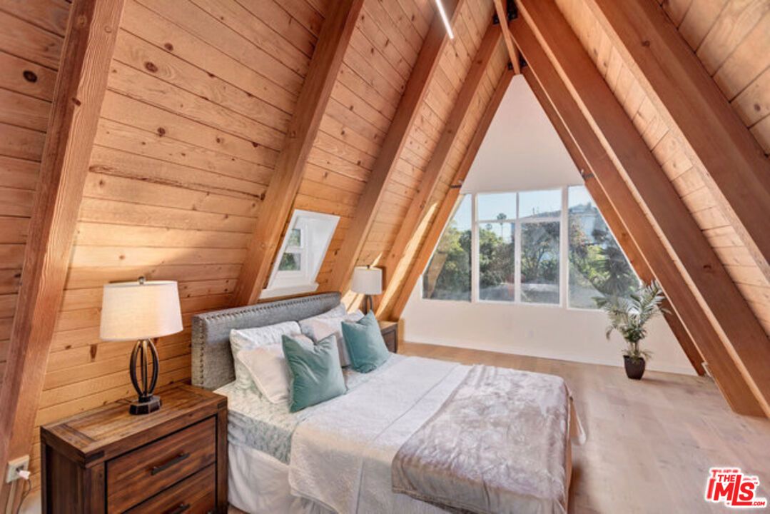 Bedroom, Interior, Wooden Beams, Wooden Ceilings, Wood Texture Flooring, Wooden Walls