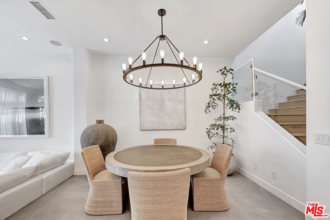 Chandelier, Dining room, Interior, Pendant Lights, Recessed Lighting