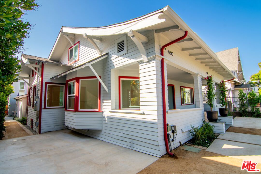 Exterior, Facade, American Craftsman