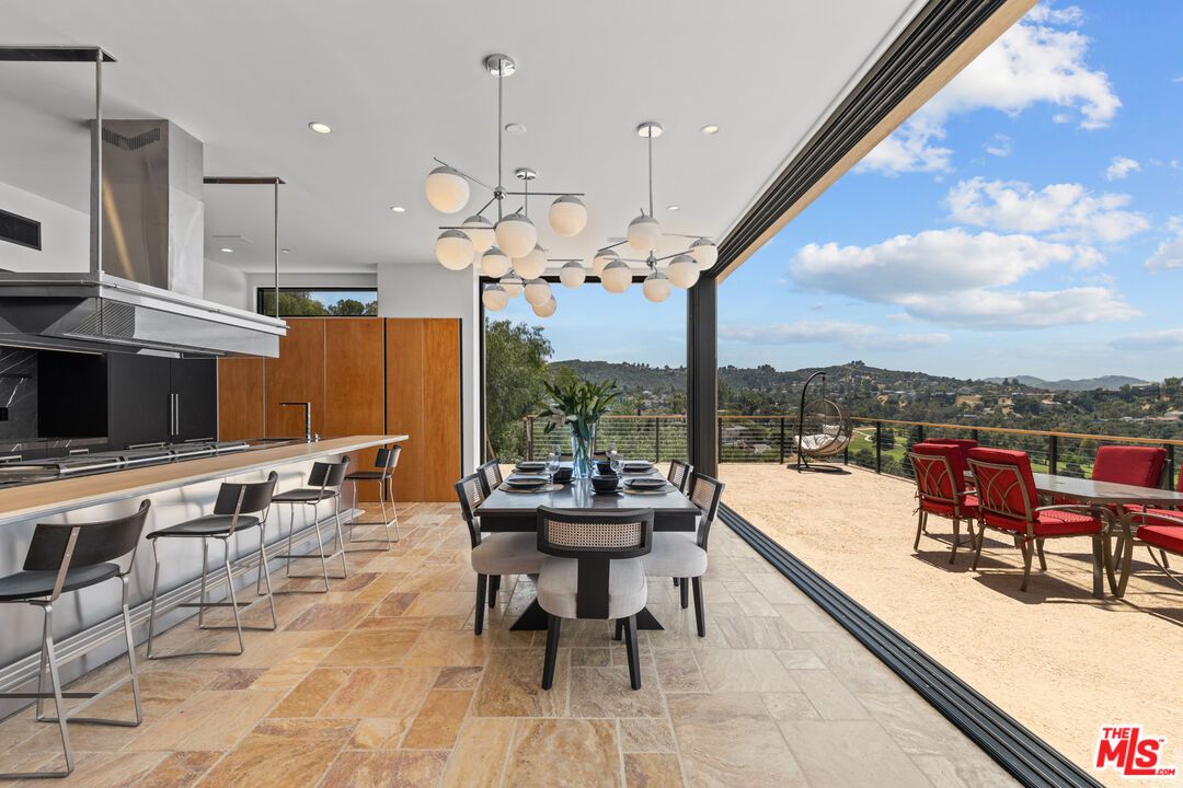 Dining room, Interior, Kitchen, Pendant Lights, Recessed Lighting