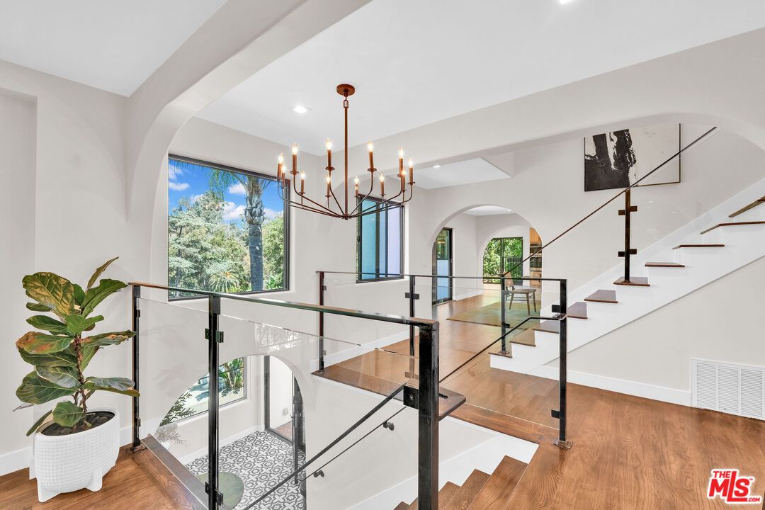 Chandelier, Interior, Recessed Lighting, Wood Texture Flooring