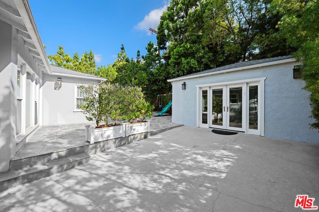 Exterior, Playground