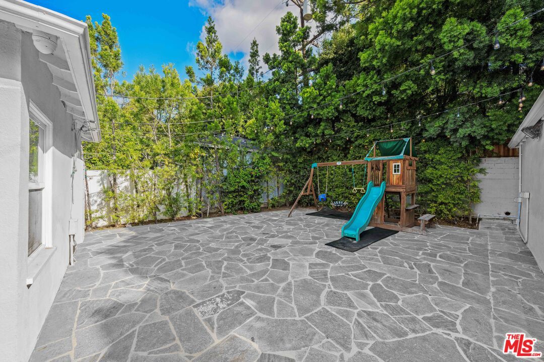 Backyard, Exterior, Playground