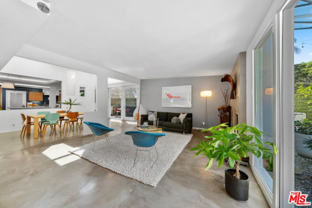 Dining room, Interior, Living room