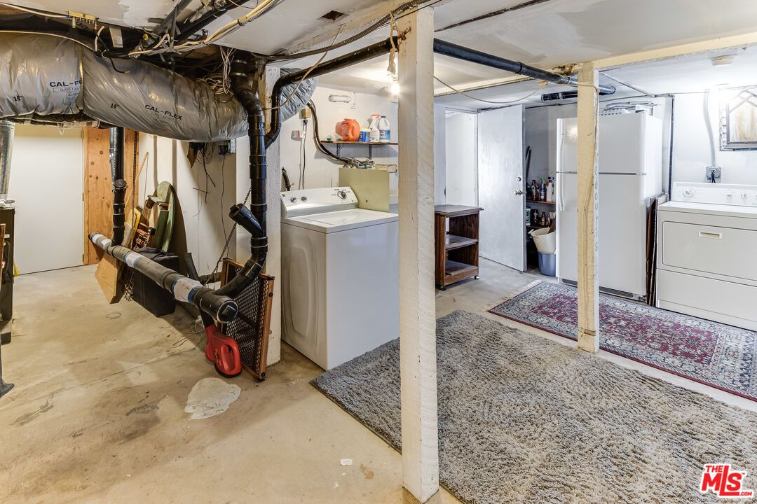 Interior, Utility Closets, Washer