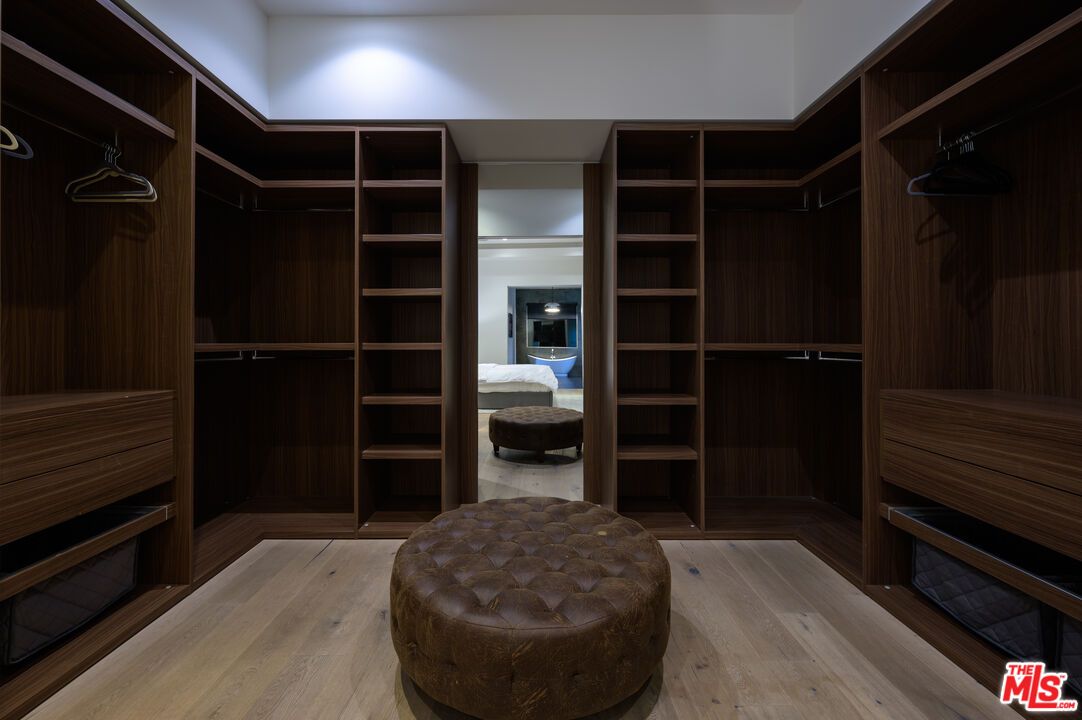 Interior, Recessed Lighting, Walk-in Closets, Wood Texture Flooring