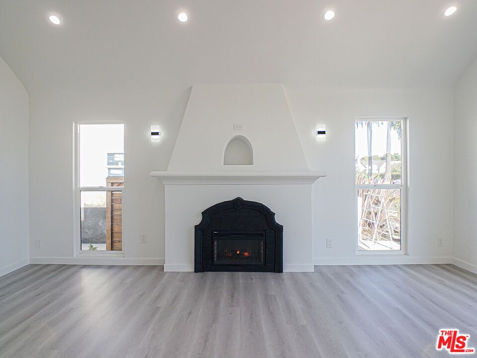 Empty room, Fireplace, Interior, Recessed Lighting, Wood Texture Flooring
