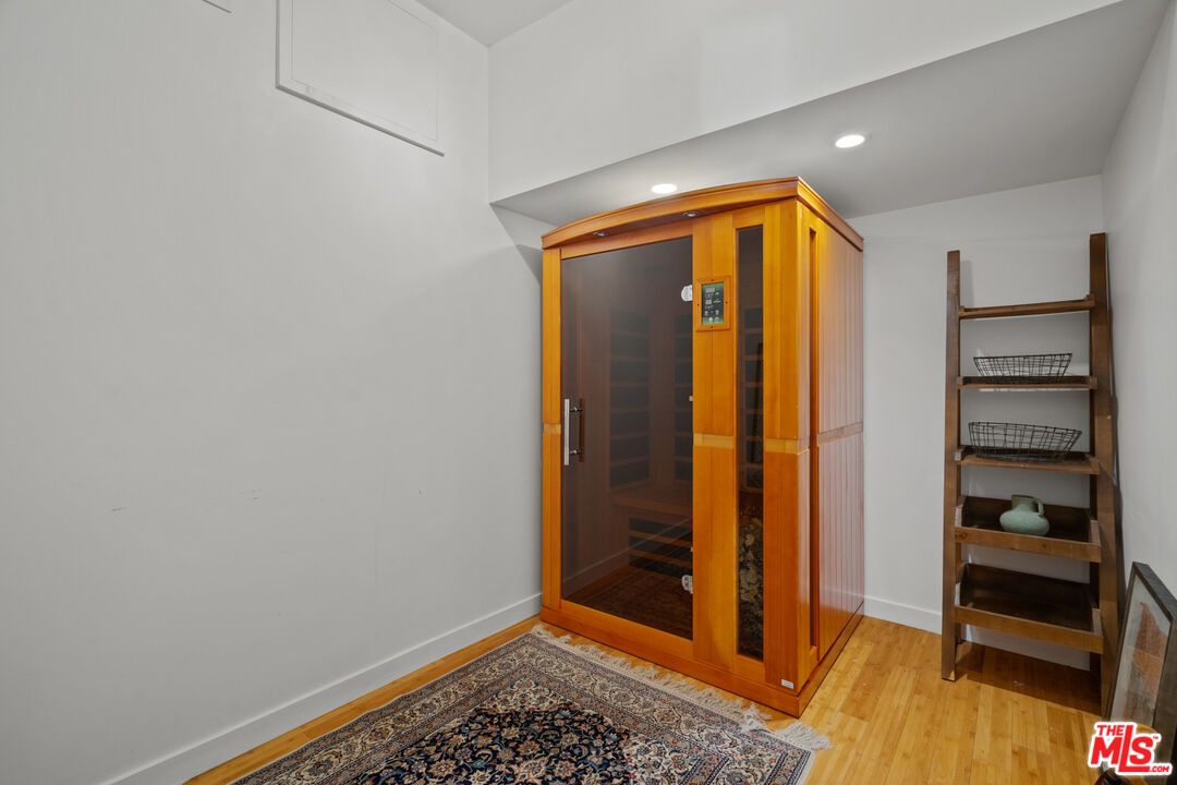 Interior, Recessed Lighting, Sauna Room