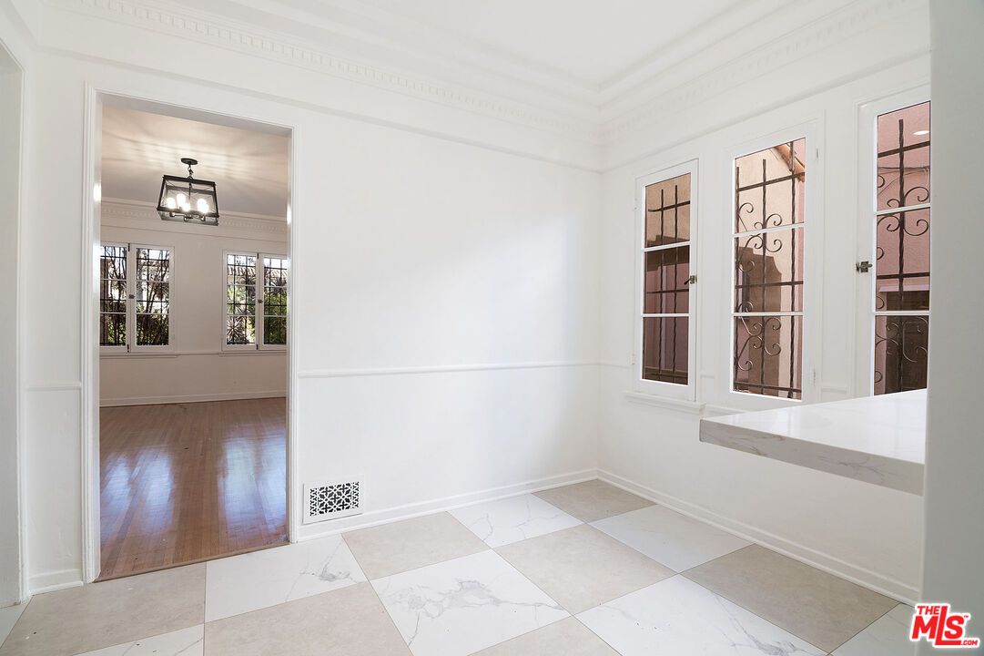 Empty room, Interior, Marble, Pendant Lights, Wood Texture Flooring