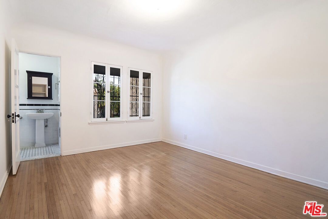 Bathroom, Empty room, Interior, Wood Texture Flooring