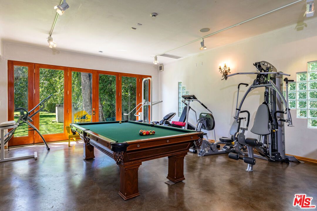 Billiard Table, Fitness Equipment, Game Room, Interior