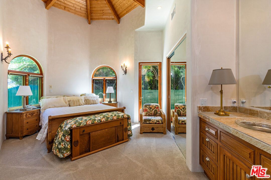 Bedroom, Interior, Recessed Lighting, Wooden Beams, Wooden Ceilings