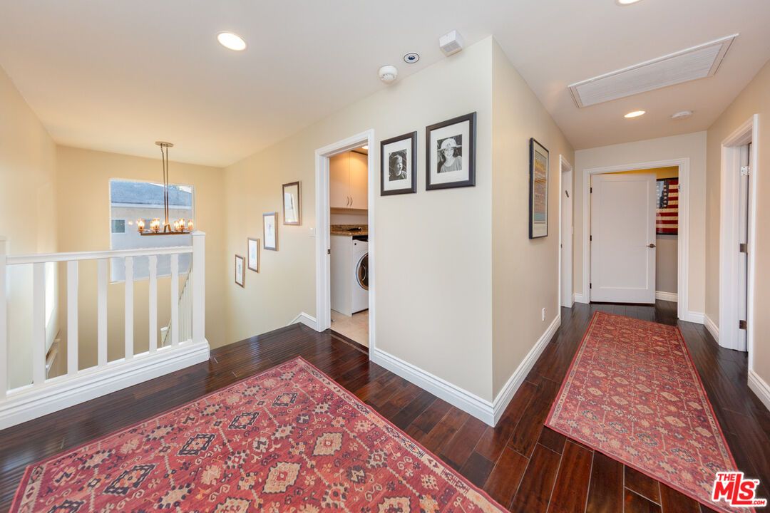 Interior, Pendant Lights, Recessed Lighting, Utility Closets, Washer, Wood Texture Flooring