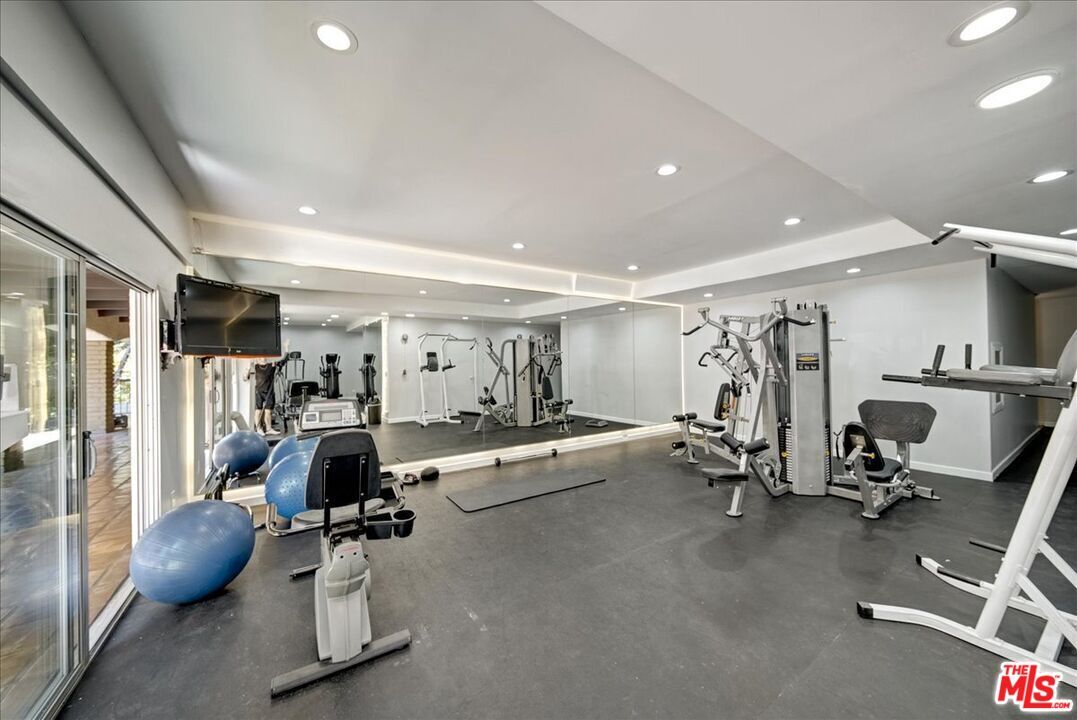 Fitness Equipment, Gym, Interior, Recessed Lighting