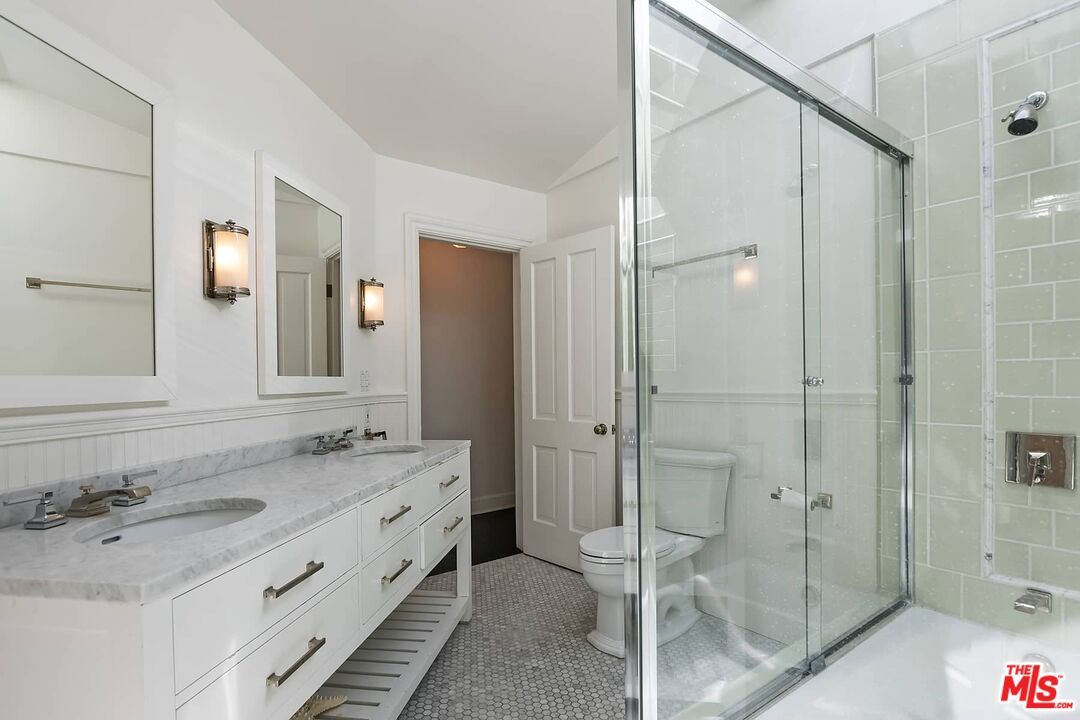 Bathroom, Dual Sink Vanities, Glass Shower, Interior