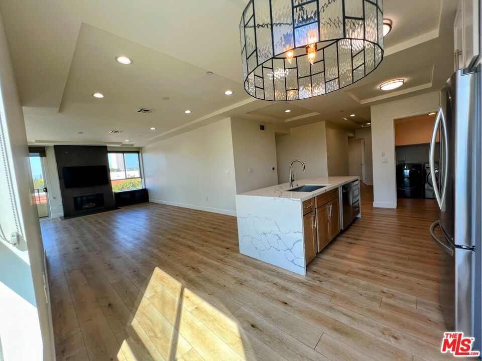 Chandelier, Interior, Kitchen, Recessed Lighting, Wood Texture Flooring