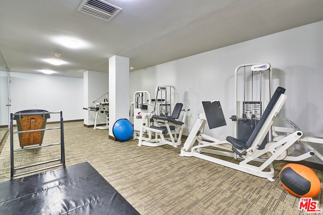 Fitness Equipment, Gym, Interior, Recessed Lighting