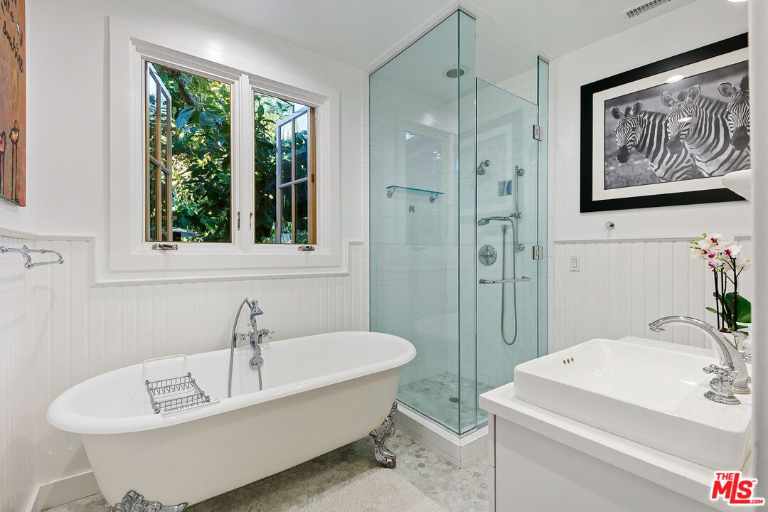 Bathroom, Free Standing Baths, Glass Shower, Interior, Recessed Lighting