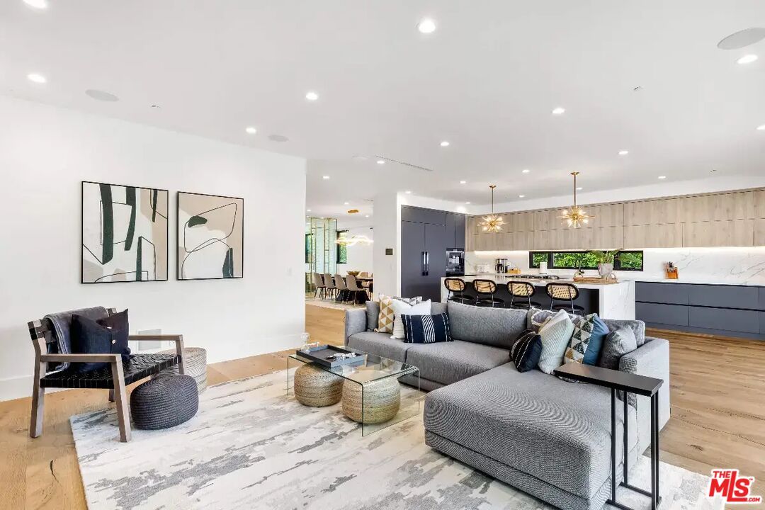 Dining room, Interior, Kitchen, Living room, Pendant Lights, Recessed Lighting, Wood Texture Flooring