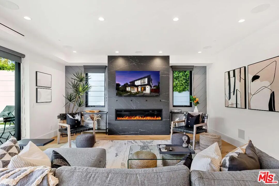 Fireplace, Interior, Living room, Recessed Lighting, Wood Texture Flooring