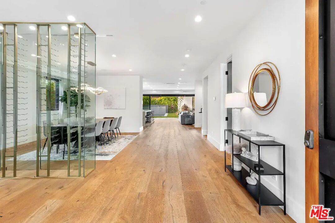 Dining room, Interior, Pendant Lights, Recessed Lighting, Wine Storage, Wood Texture Flooring
