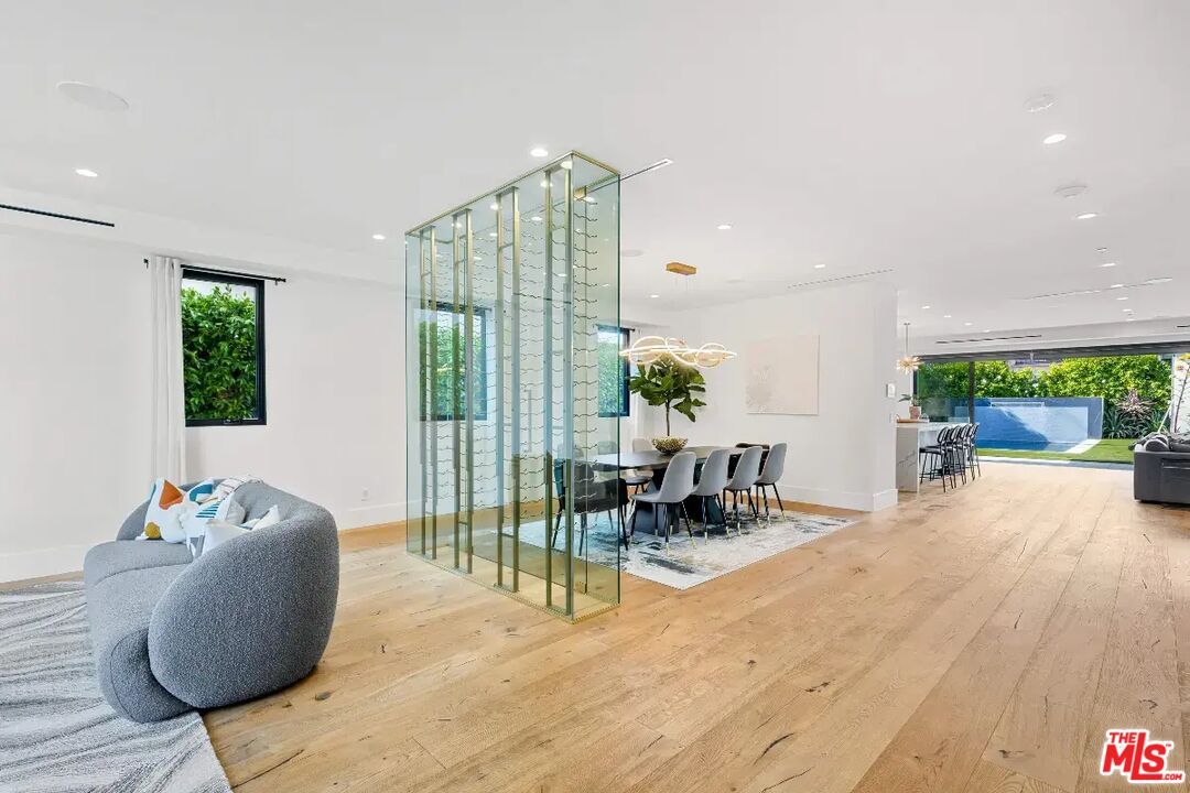 Dining room, Interior, Pendant Lights, Recessed Lighting, Wood Texture Flooring