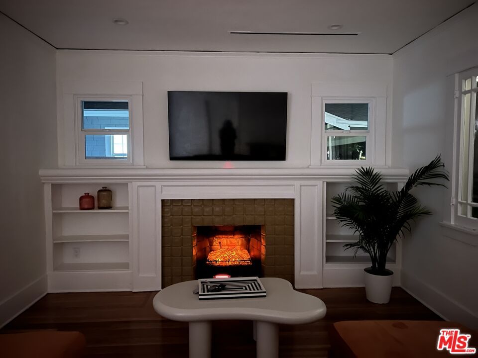 Fireplace, Interior, Recessed Lighting, Wood Texture Flooring