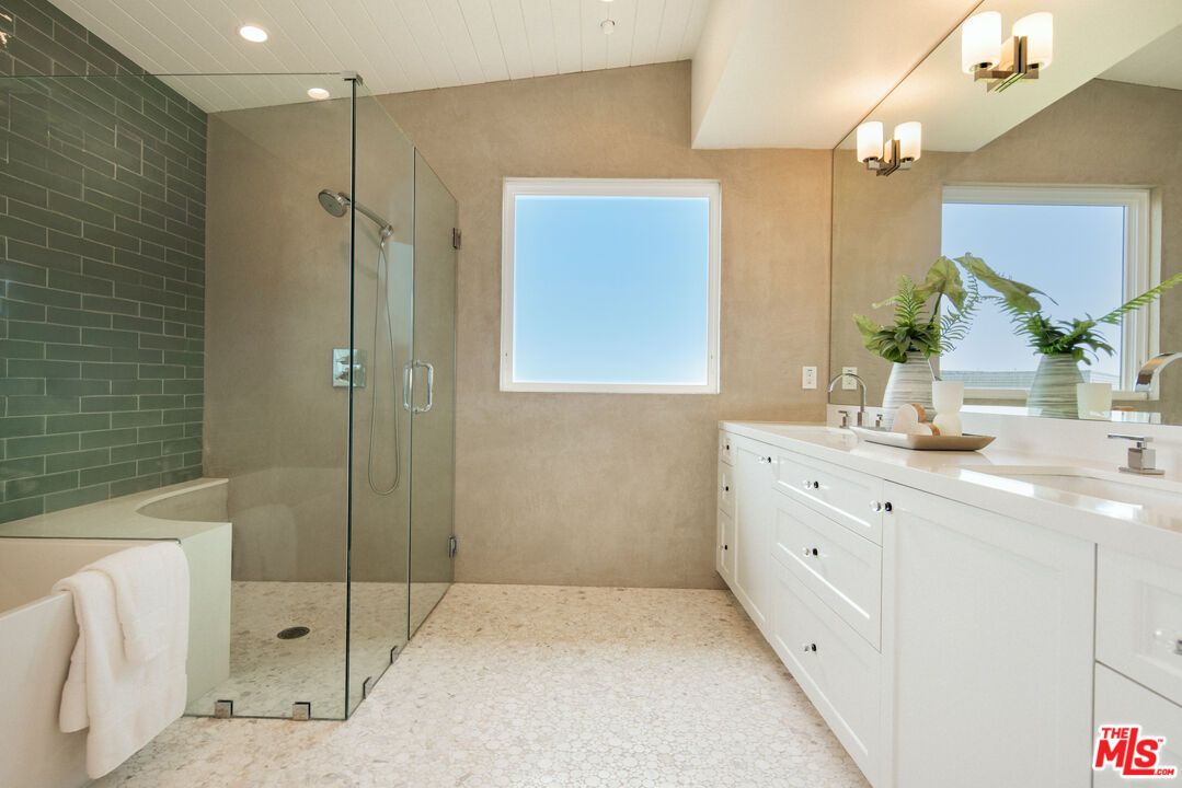 Bathroom, Dual Sink Vanities, Glass Shower, Interior, Recessed Lighting