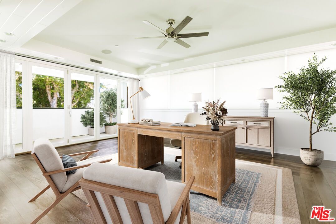 Home Office, Interior, Recessed Lighting, Wood Texture Flooring