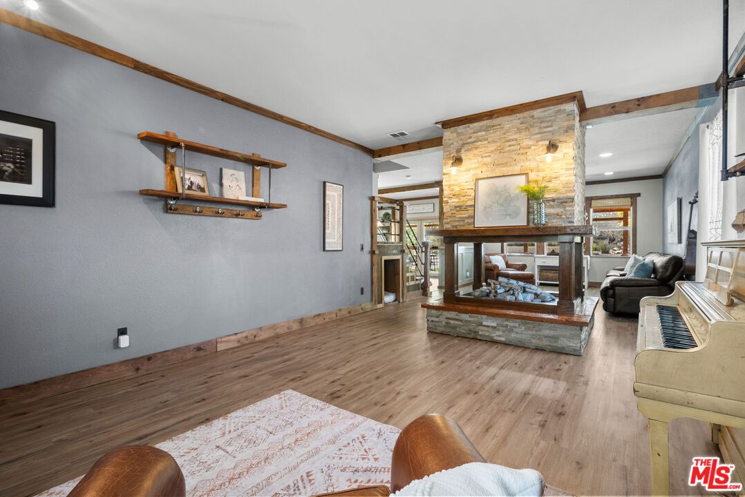 Fireplace, Interior, Living room, Recessed Lighting, Wooden Beams, Wood Texture Flooring