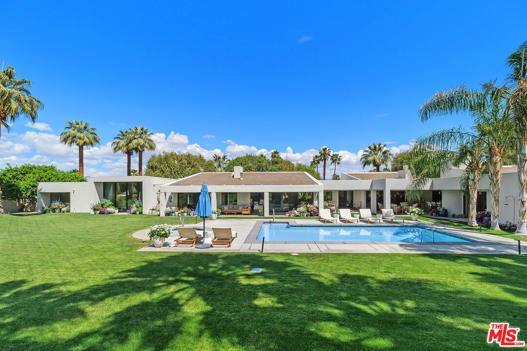 Backyard, Exterior, Pool