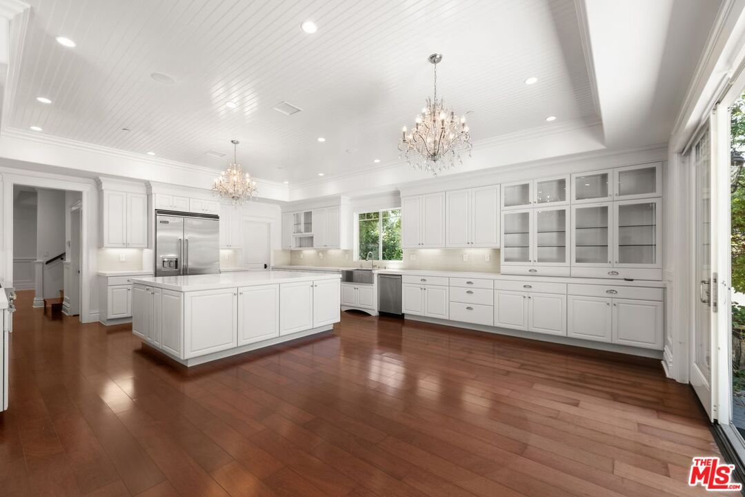 Chandelier, Interior, Kitchen, Recessed Lighting, Stainless Steel Appliances, Wood Texture Flooring