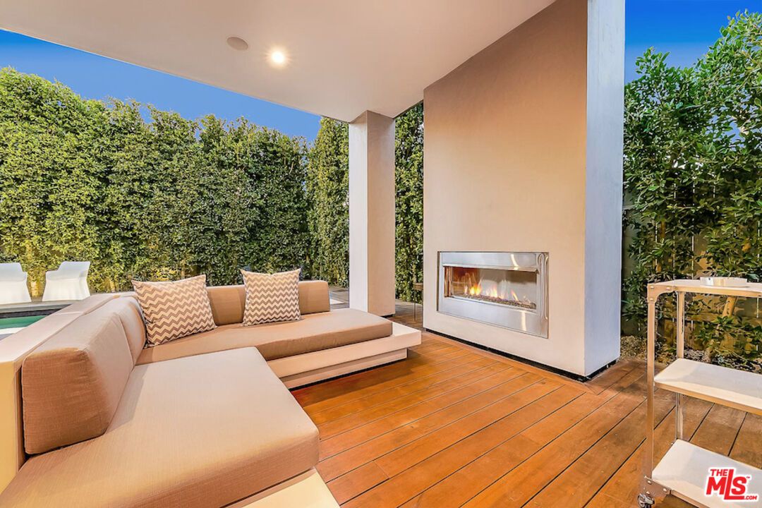 Exterior, Fireplace, Recessed Lighting, Wood Texture Flooring