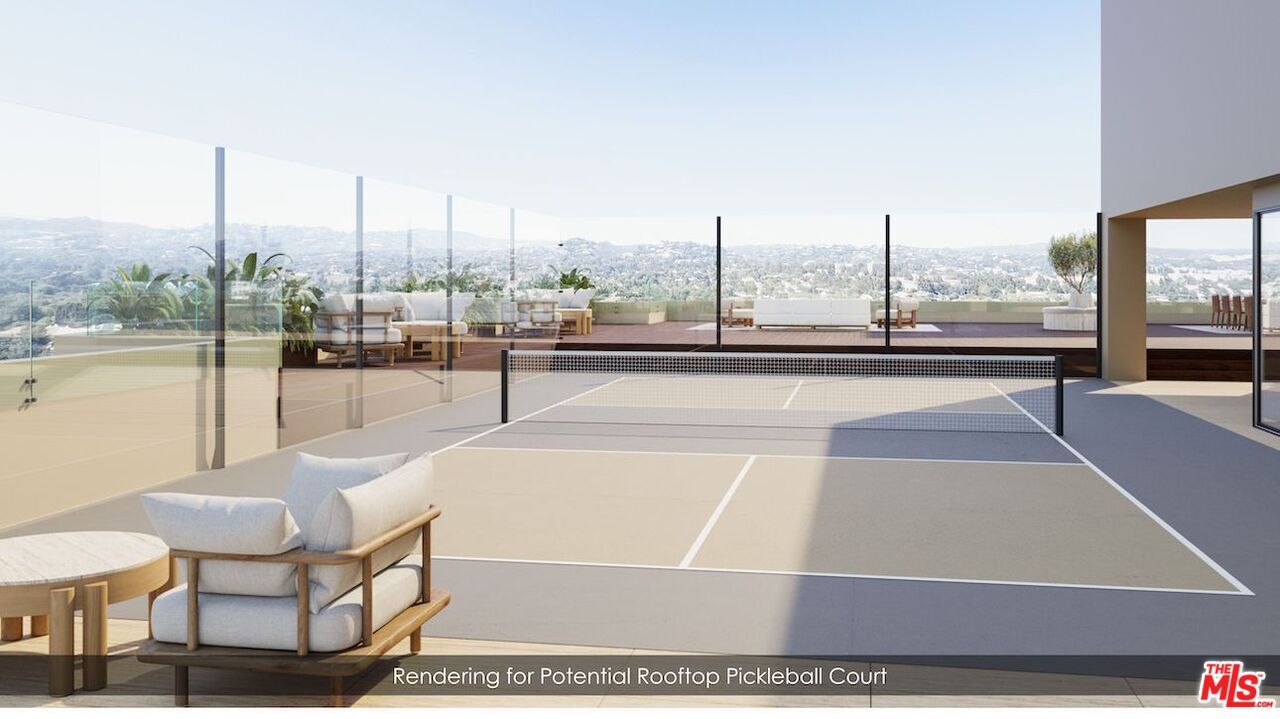 Exterior, Tennis Courts