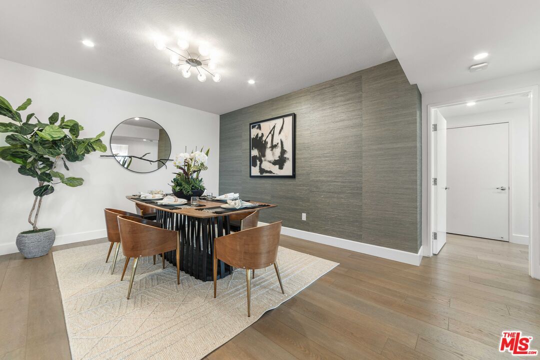 Dining room, Interior, Recessed Lighting, Wood Texture Flooring