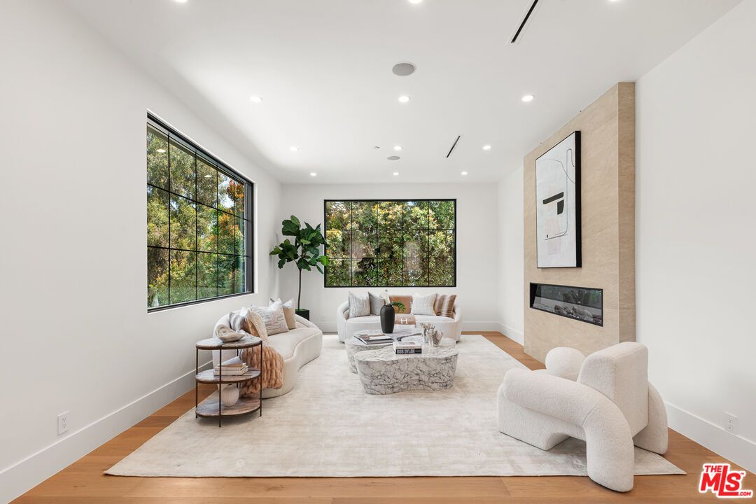 Fireplace, Interior, Living room, Recessed Lighting, Wood Texture Flooring