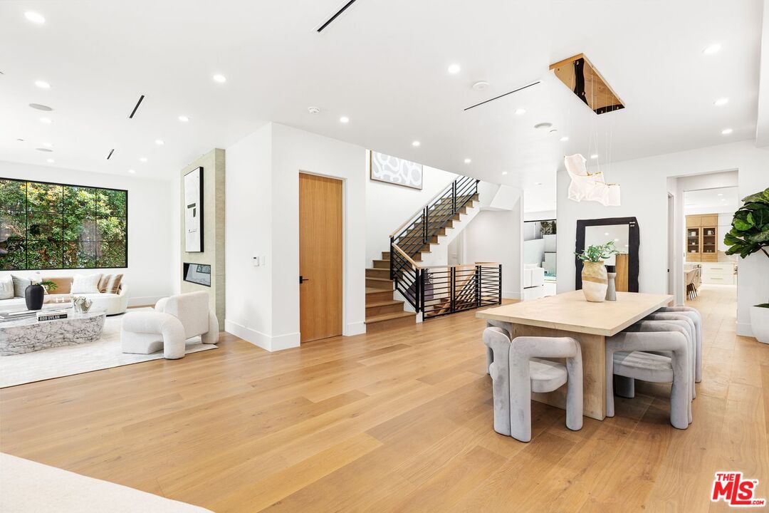 Dining room, Interior, Living room, Pendant Lights, Recessed Lighting, Wood Texture Flooring