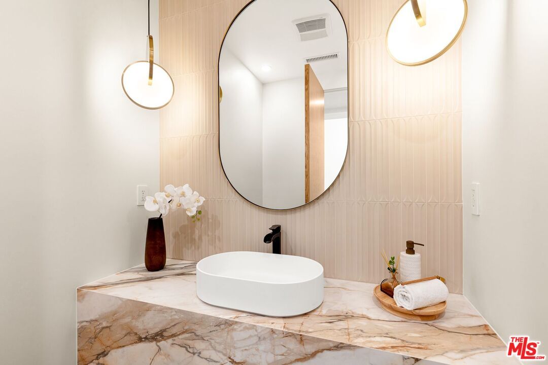 Bathroom, Interior, Pendant Lights