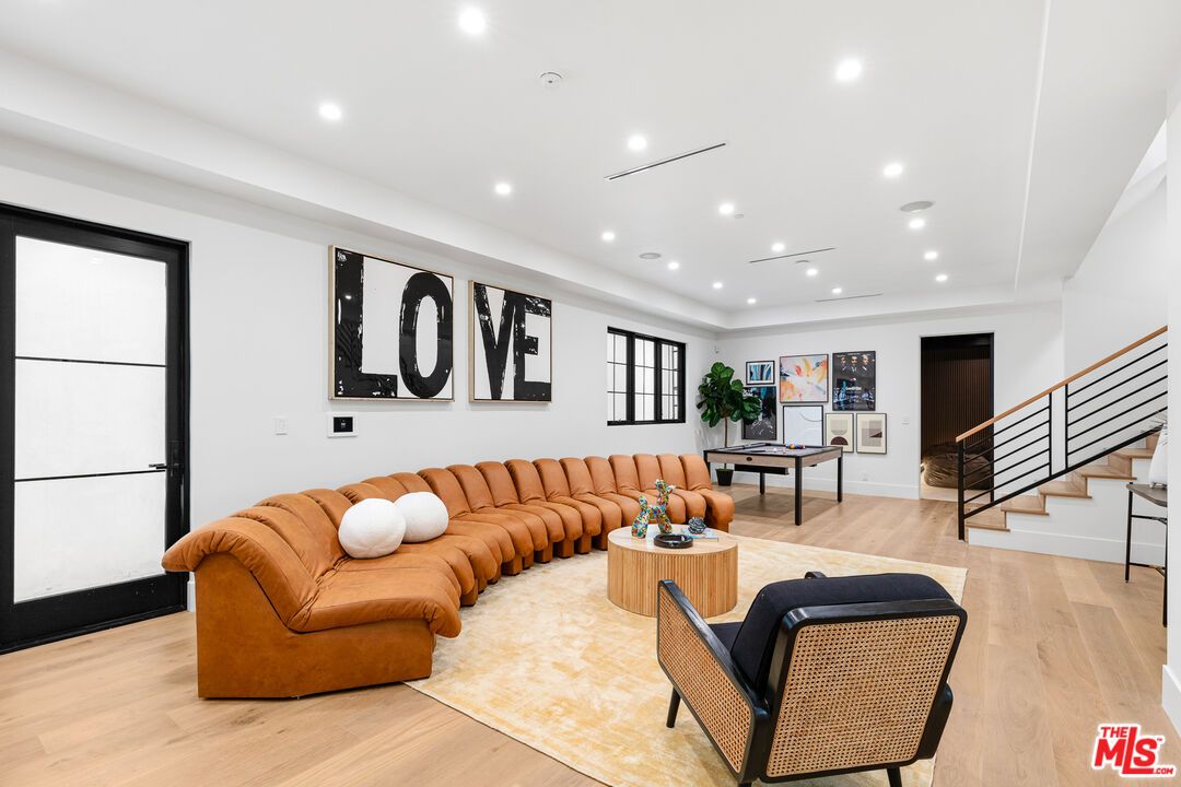 Game Room, Interior, Living room, Recessed Lighting, Wood Texture Flooring