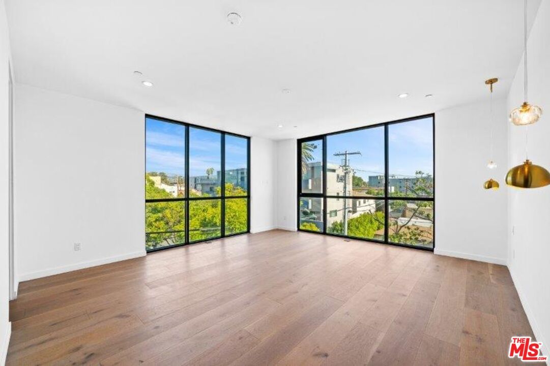 Empty room, Interior, Pendant Lights, Recessed Lighting, Wood Texture Flooring