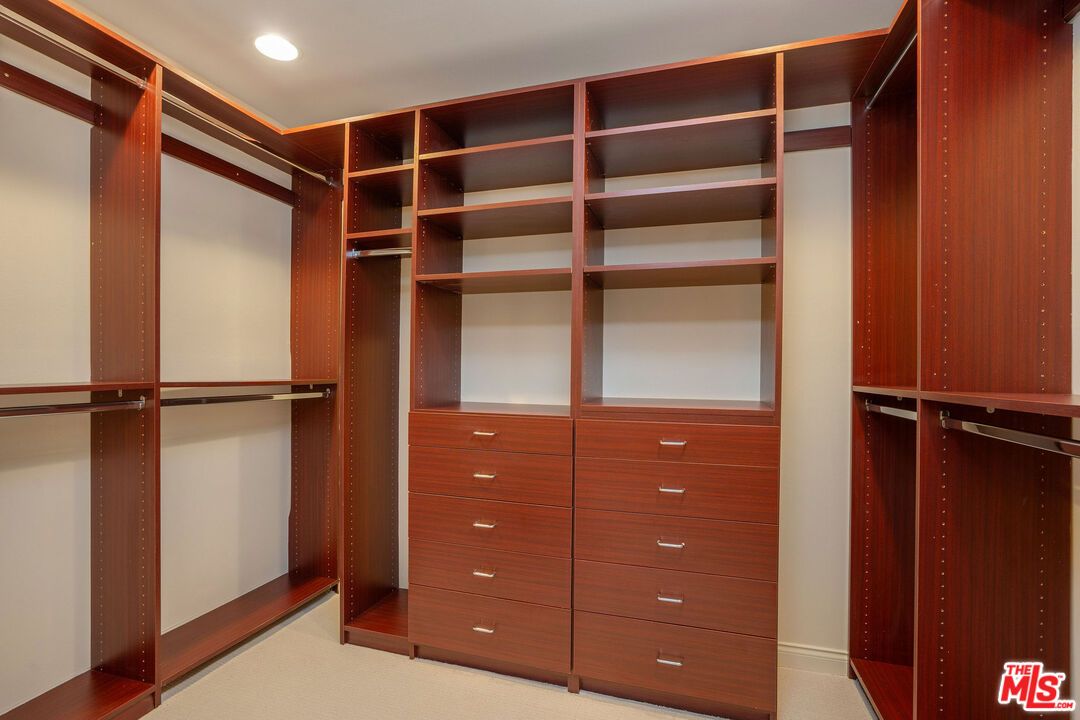 Interior, Recessed Lighting, Walk-in Closets