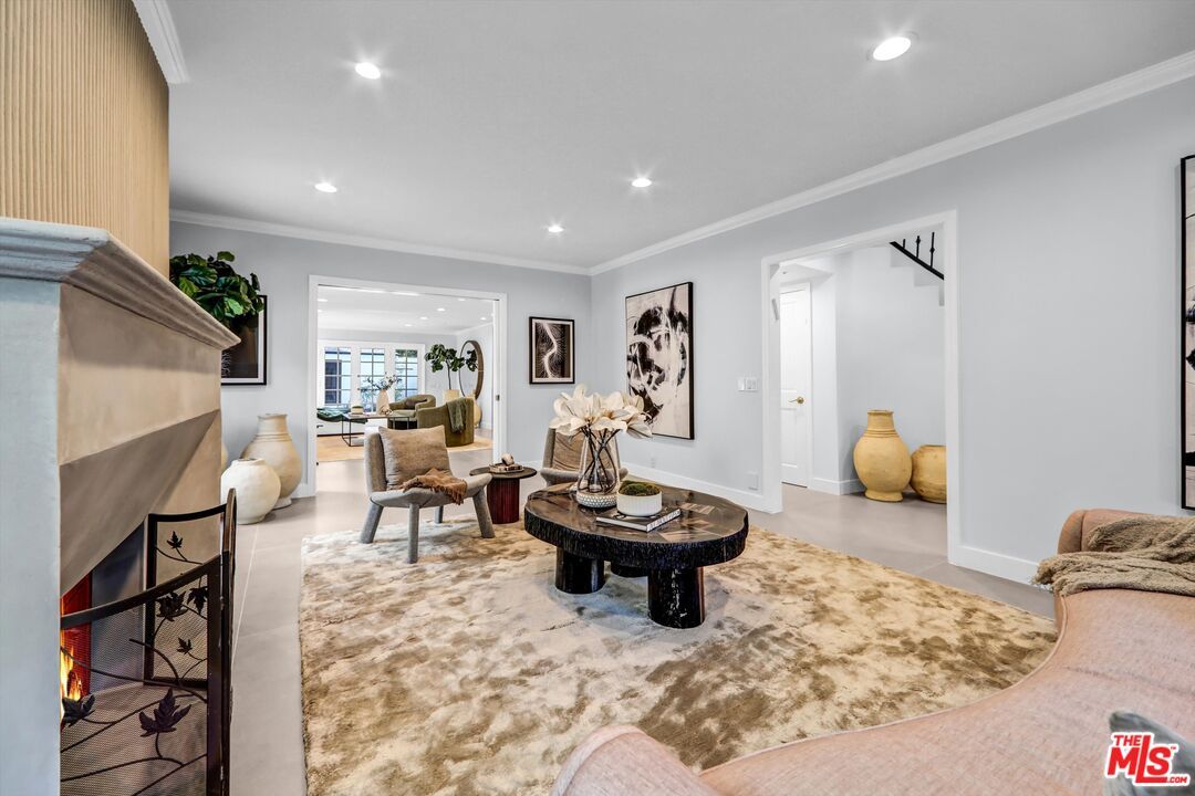 Fireplace, Interior, Living room, Recessed Lighting