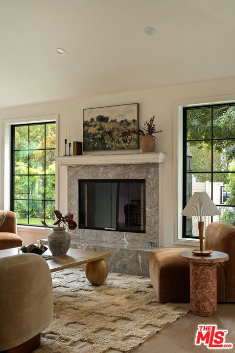 Fireplace, Interior, Living room, Recessed Lighting