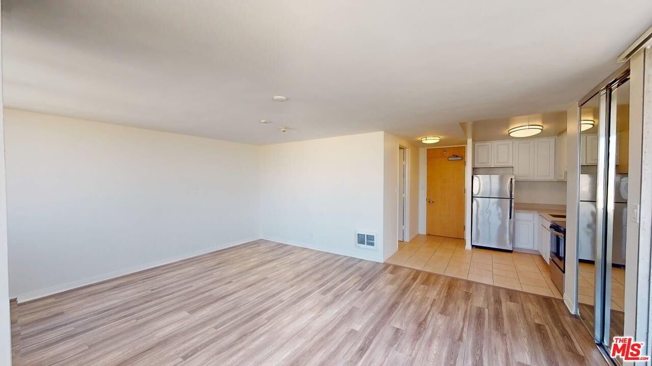 Empty room, Interior, Kitchen, Wood Texture Flooring