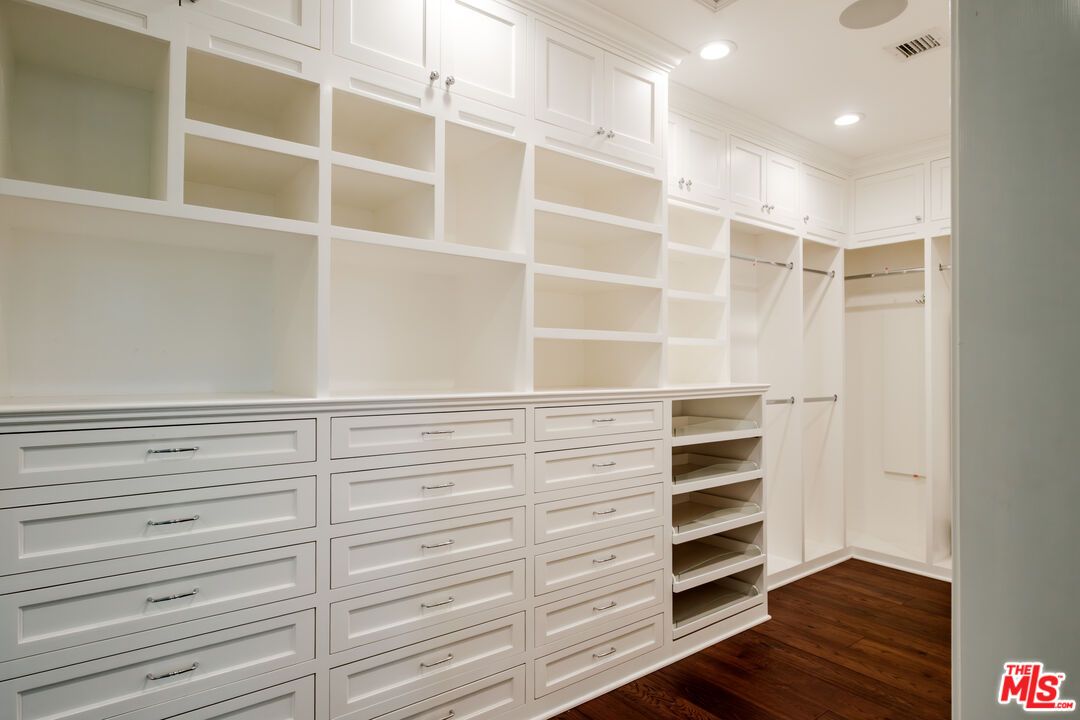 Interior, Recessed Lighting, Walk-in Closets, Wood Texture Flooring