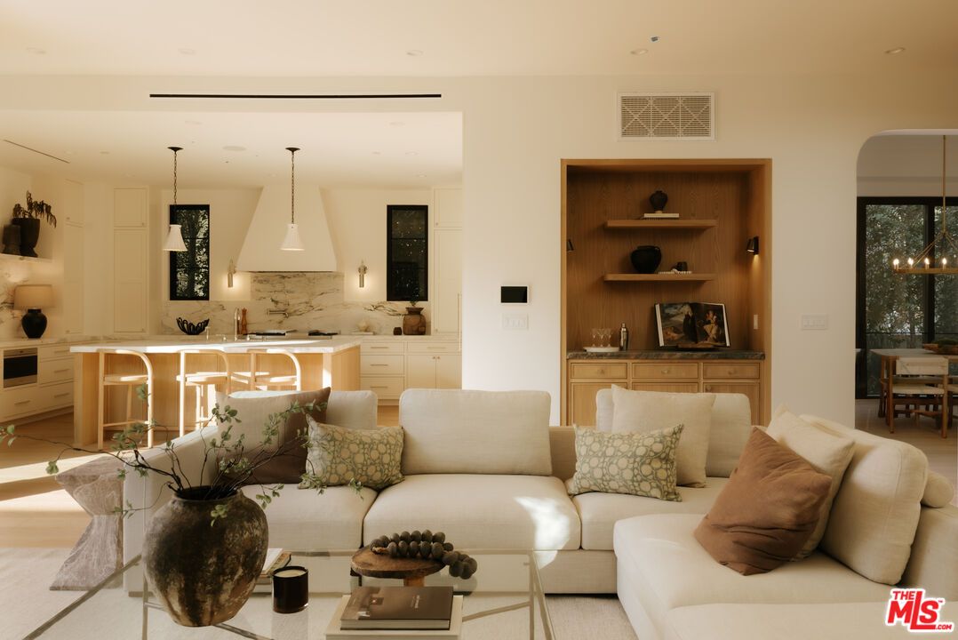 Dining room, Interior, Kitchen, Living room, Pendant Lights, Recessed Lighting