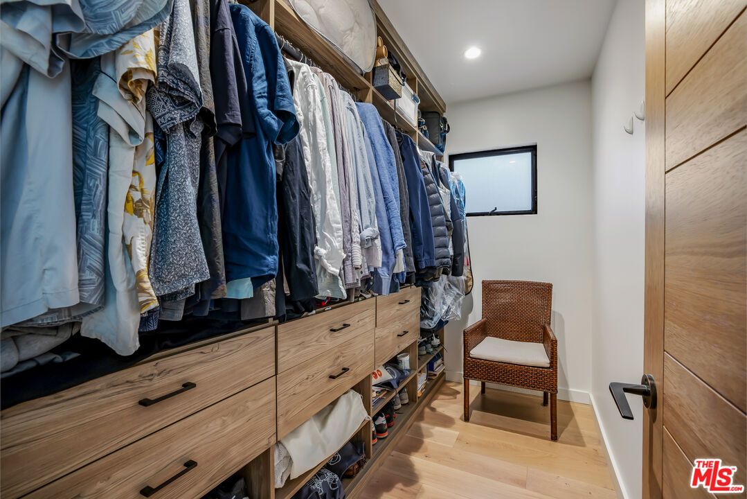 Interior, Recessed Lighting, Walk-in Closets, Wood Texture Flooring