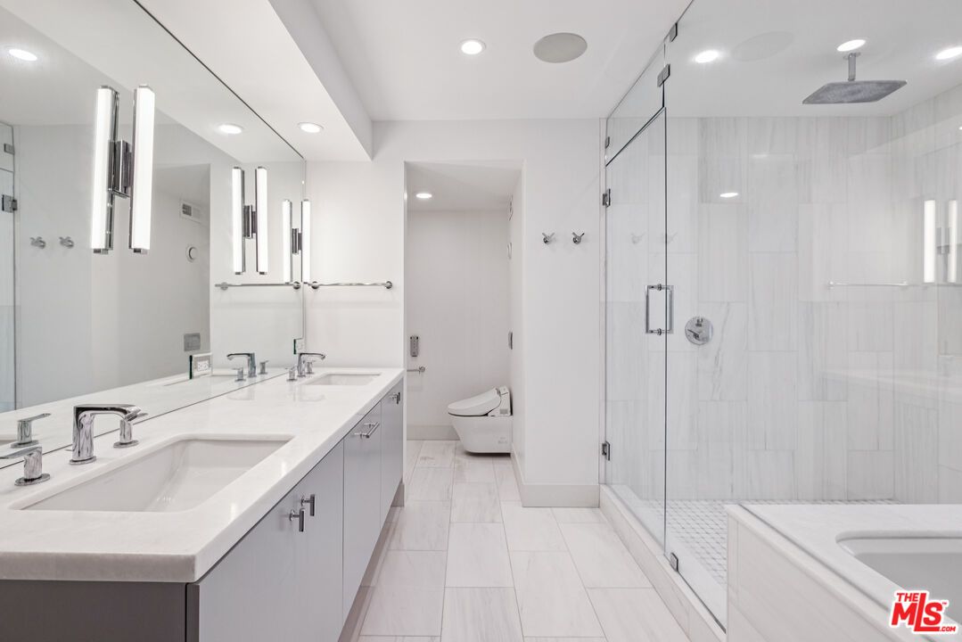 Bathroom, Dual Sink Vanities, Glass Shower, Interior, Recessed Lighting