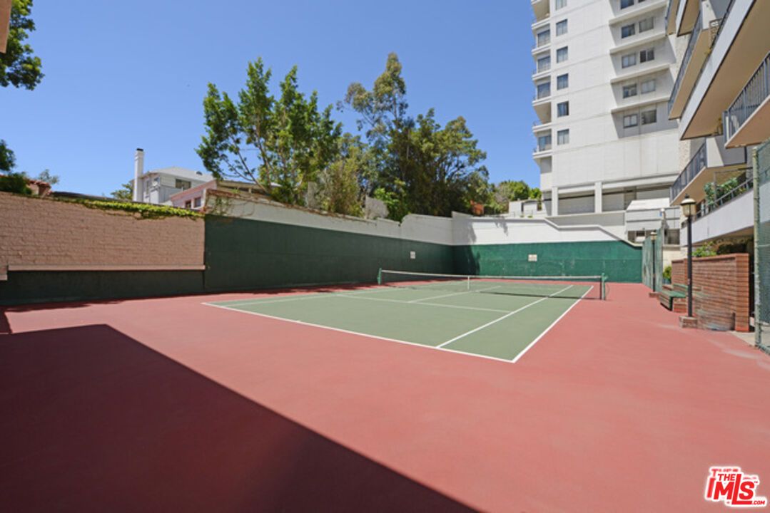 Exterior, Tennis Courts